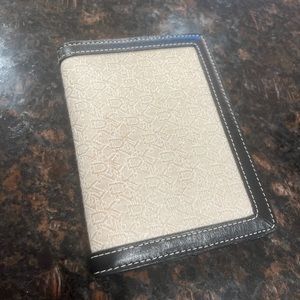 Passport cover Leather DKNY